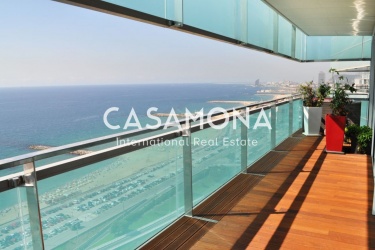 Spectacular 4 Bedroom Apartment with Amazing Sea Views and Private Terrace