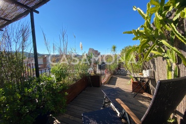 Apartamento único con terraza junto a Sant-Antoni