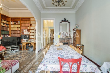 Great Investment Opportunity - Beautiful 5 Bedroom Apartment with Traditional Catalan Features