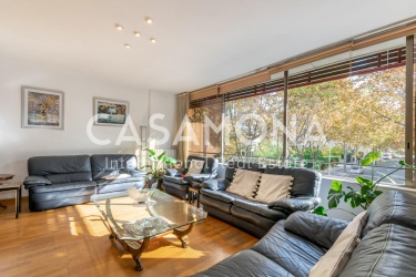 Appartement spacieux et lumineux de 4 chambres à Vila Olímpica